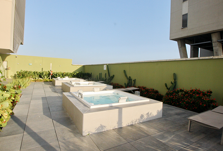 Jacuzzi
