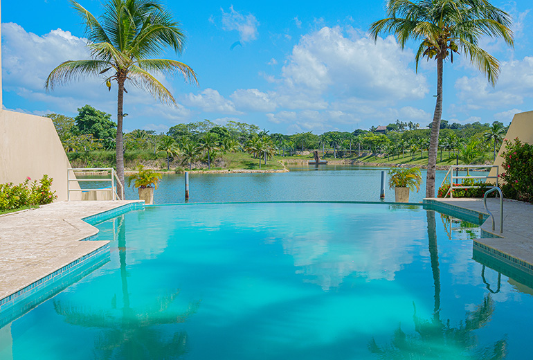 Swimming Pool Nauteles