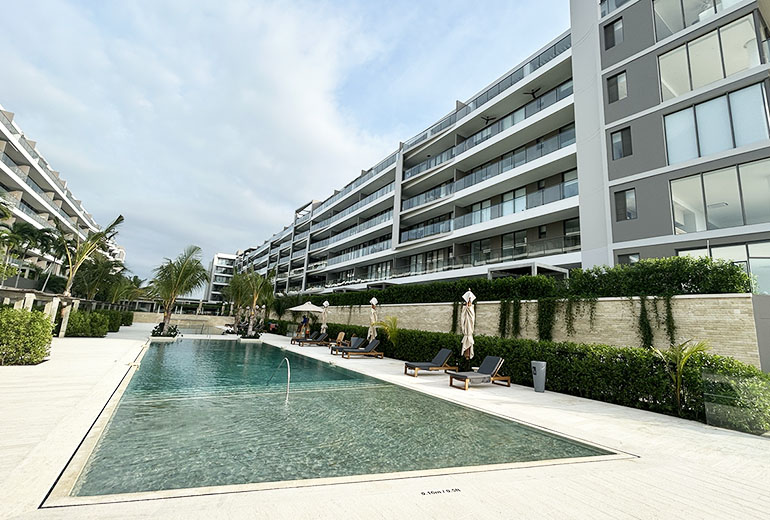 Swimming Pool 1