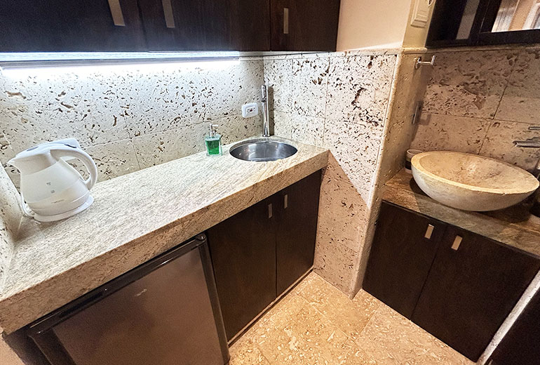 Kitchenette